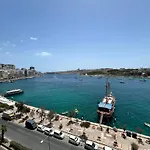 Ferry Ultracentral Location Valletta View * Sliema