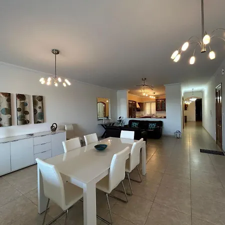 Ferry Ultracentral Location Valletta View