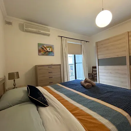 Ferry Ultracentral Location Valletta View Apartment *