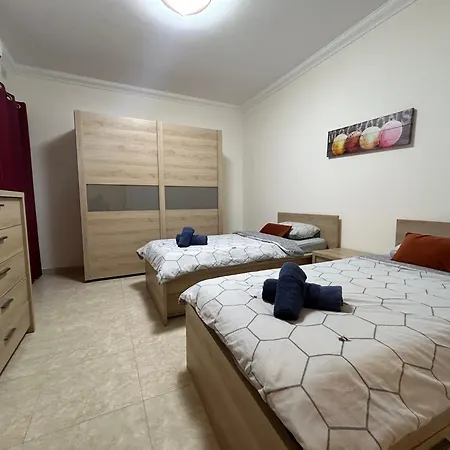 Ferry Ultracentral Location Valletta View 公寓 斯利马