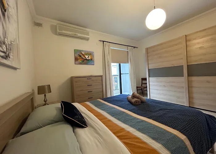 Ferry Ultracentral Location Valletta View Διαμέρισμα *